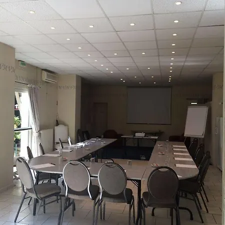 Western Le Val Majour Hotel